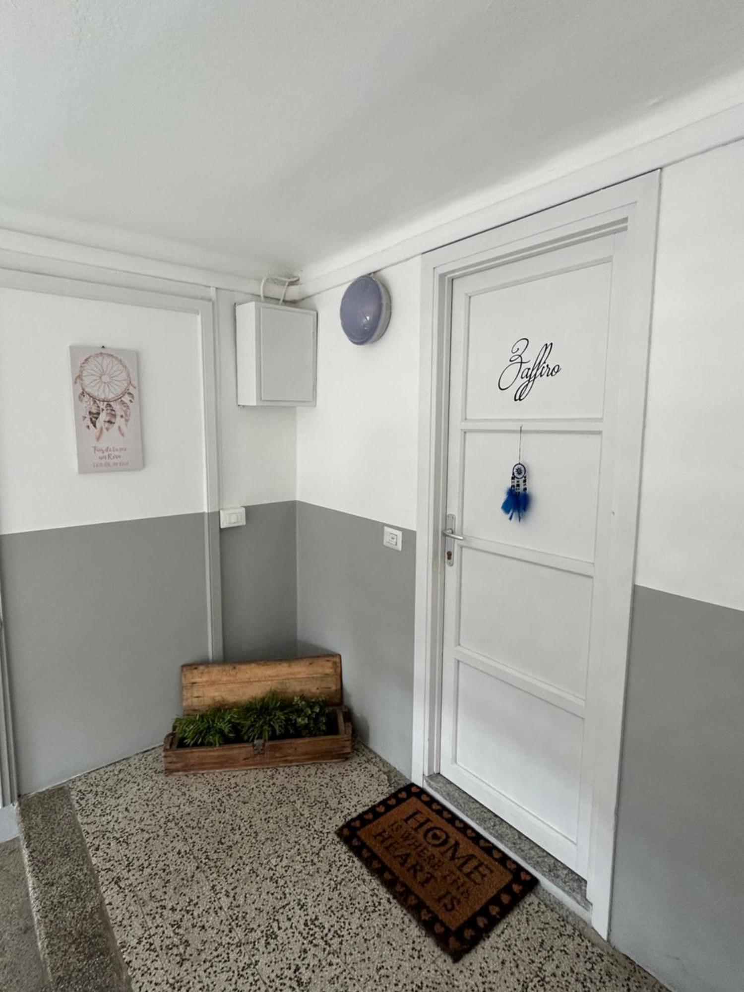 Acchiappasogni Holiday House Malgrate Extérieur photo