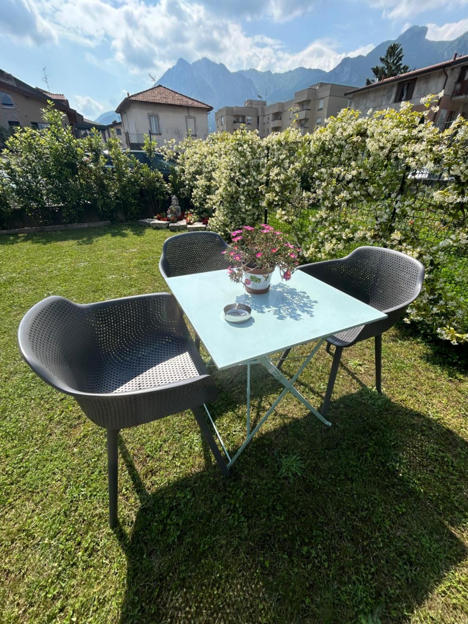 Acchiappasogni Holiday House Malgrate Extérieur photo